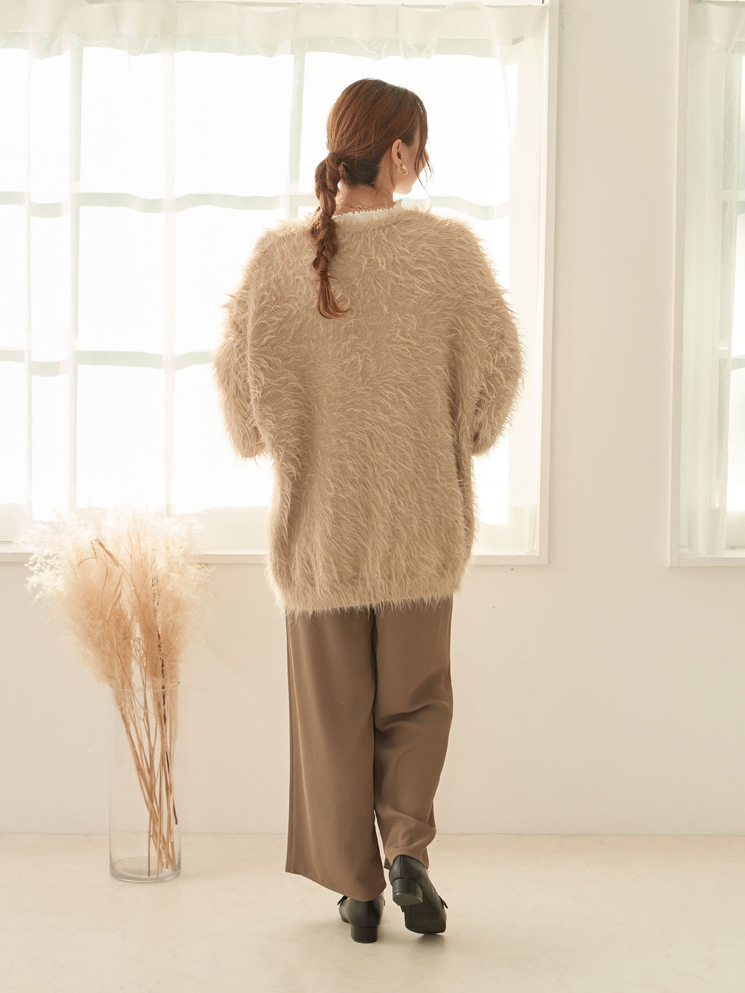 [Maternity/Nursing Wear] Fluffy Cardigan Beige