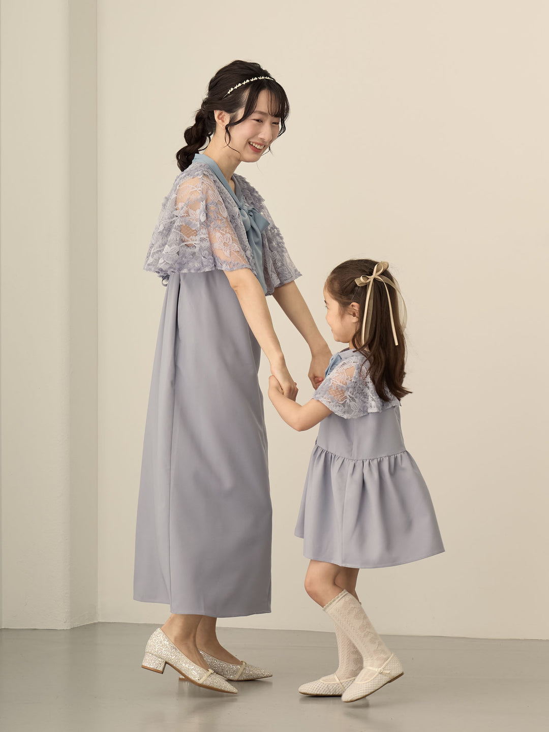 [Maternity/Nursing Wear] Lace Cape Dress Blue