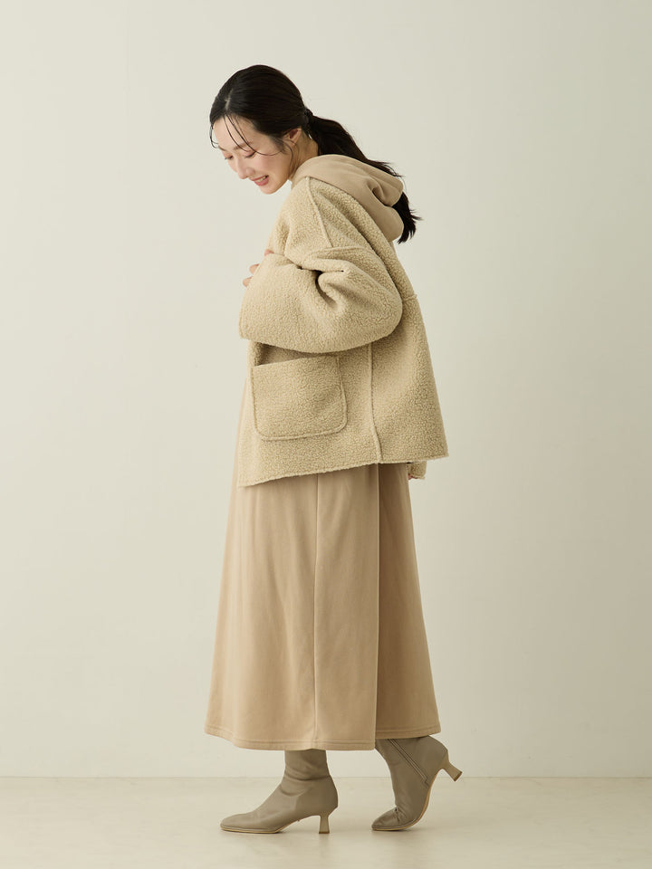 【マタニティ・産後】リバーシブルボアダッカー付きジャケット Beige