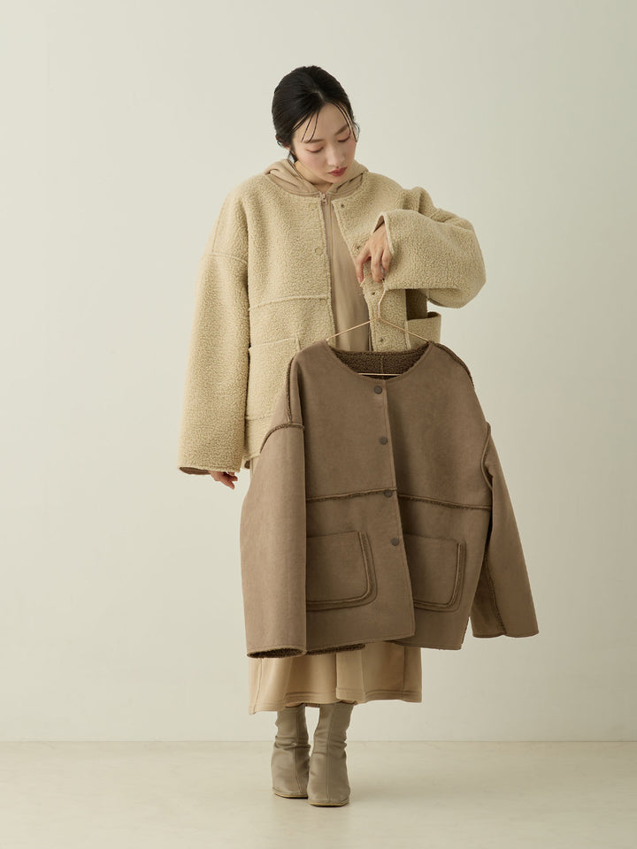 【マタニティ・産後】リバーシブルボアダッカー付きジャケット Beige