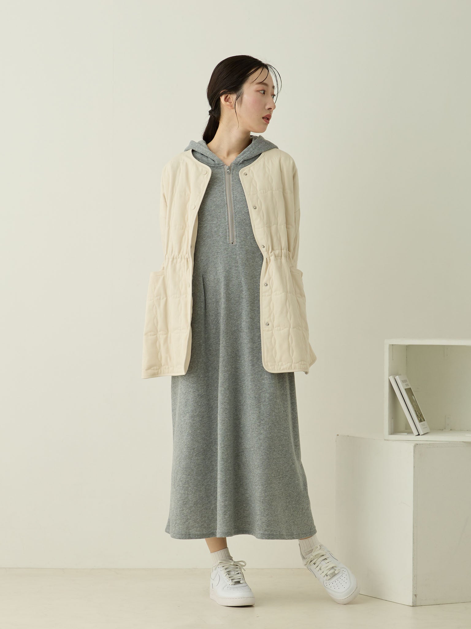 マタニティ・産後も使える】ダッカー付きオリジナルキルティングアウター Ecru – honono for mom&baby