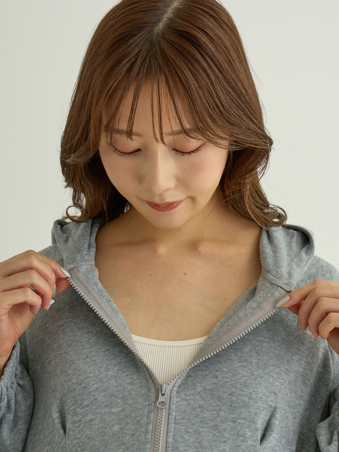 【マタニティ・授乳服】軽量裏起毛パーカーワンピース Gray