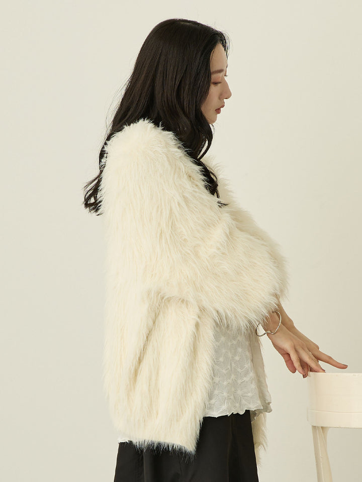 [Maternity/Nursing Wear] Fluffy Cardigan Ecru