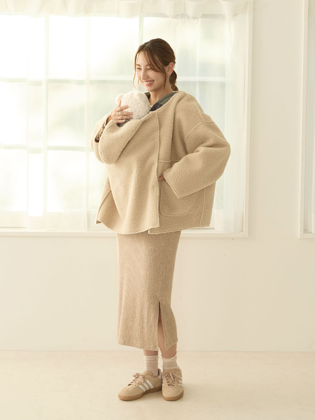 【マタニティ・産後】リバーシブルボアダッカー付きジャケット Beige