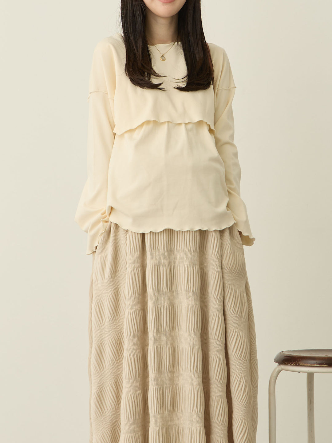 [Maternity/Nursing Wear] Fleece-lined Long T-shirt, Ivory