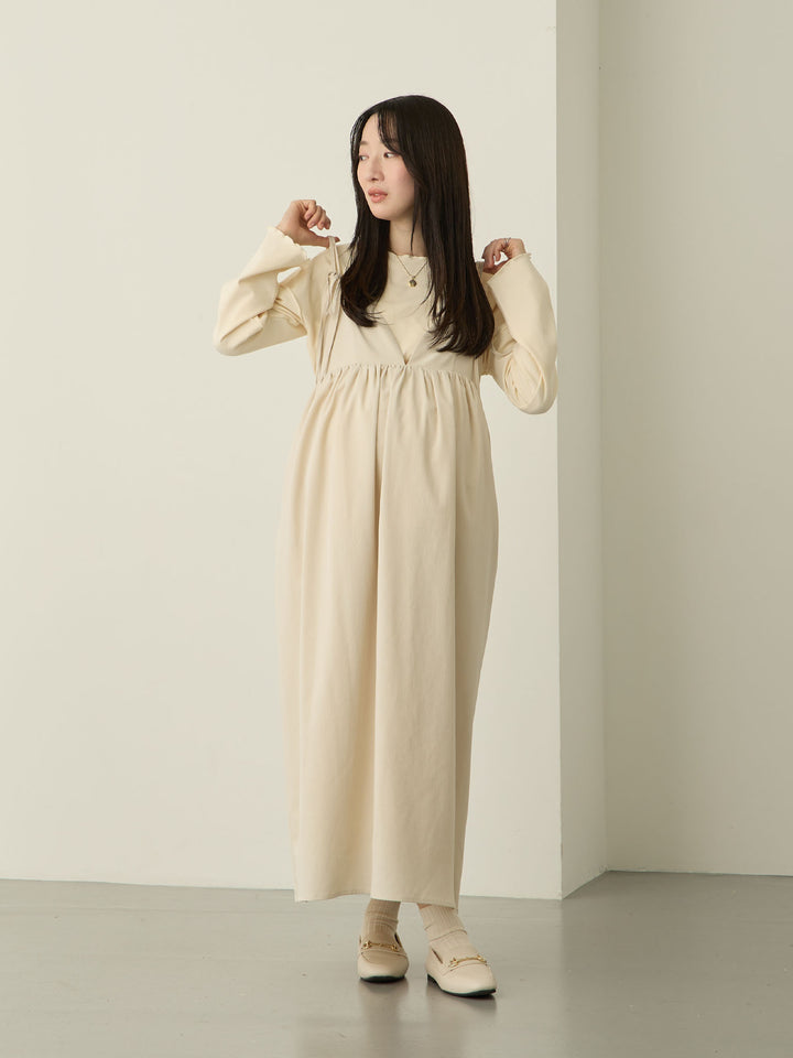 [Maternity/Nursing Wear] Fleece-lined Long T-shirt, Ivory