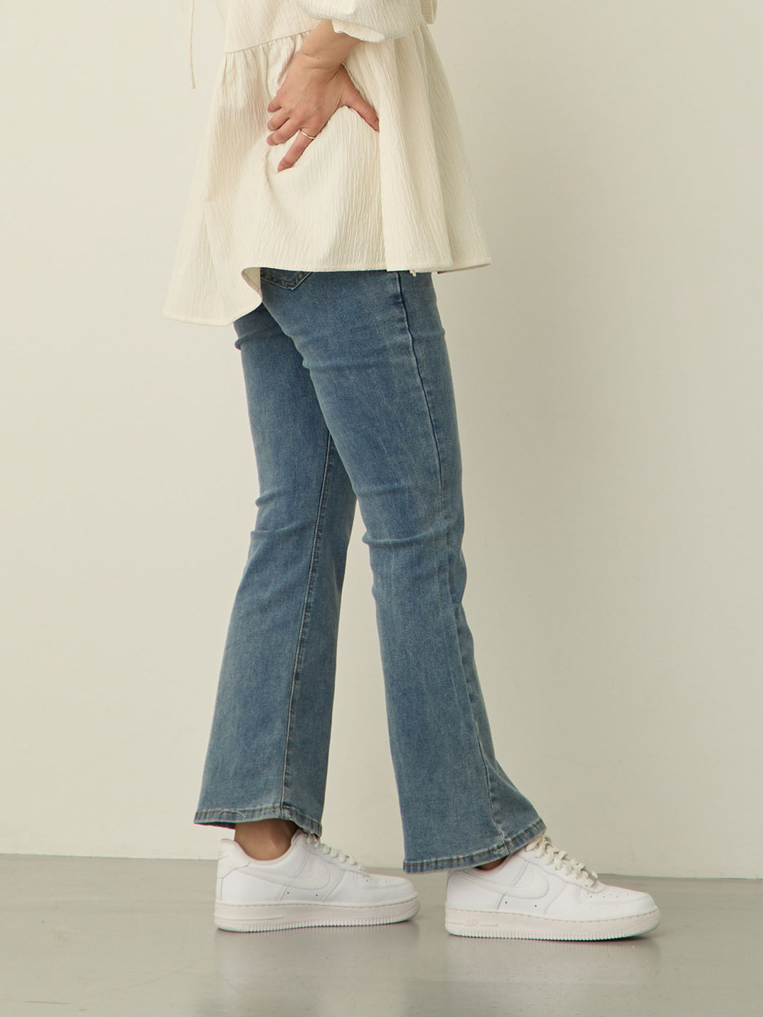 [Maternity/Postpartum] Stretch flare denim pants Blue